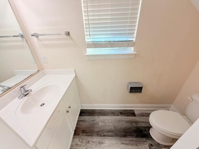 331 Botany Bay Pl. Photo 10