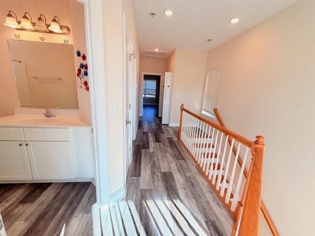 331 Botany Bay Pl. Photo 11