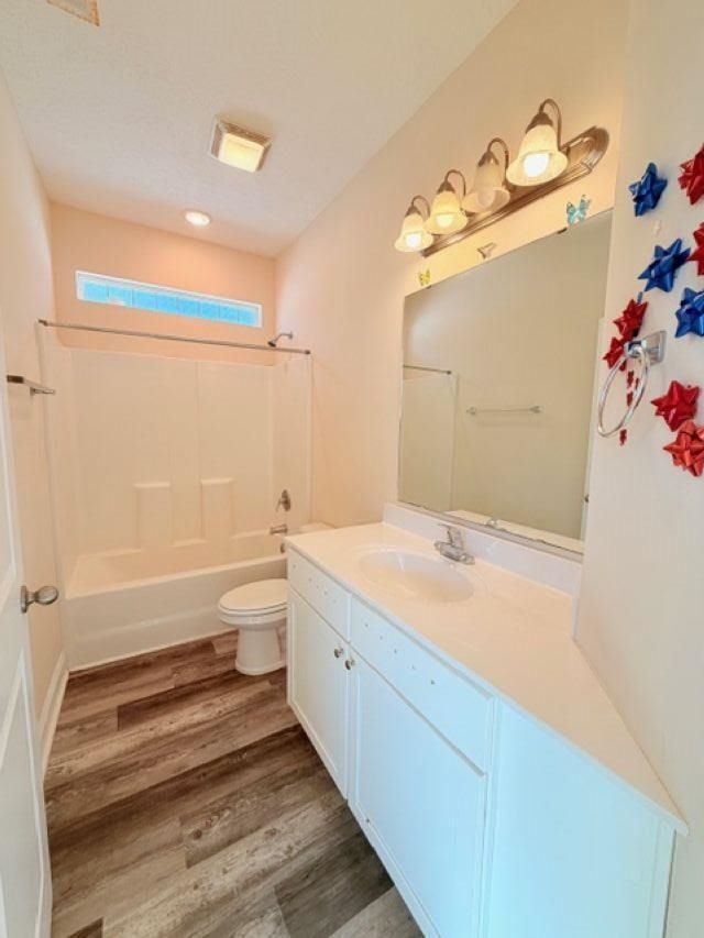 331 Botany Bay Pl. Photo 25