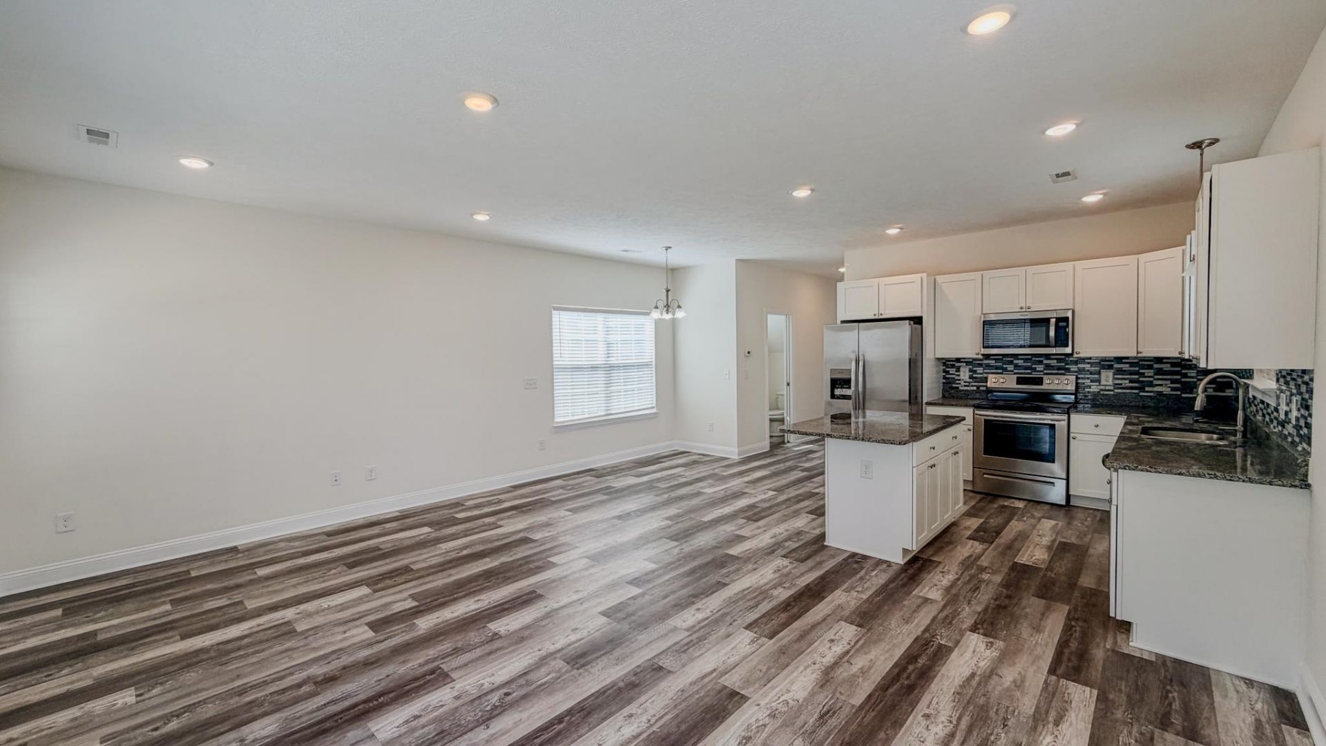 331 Botany Bay Pl. Photo 4