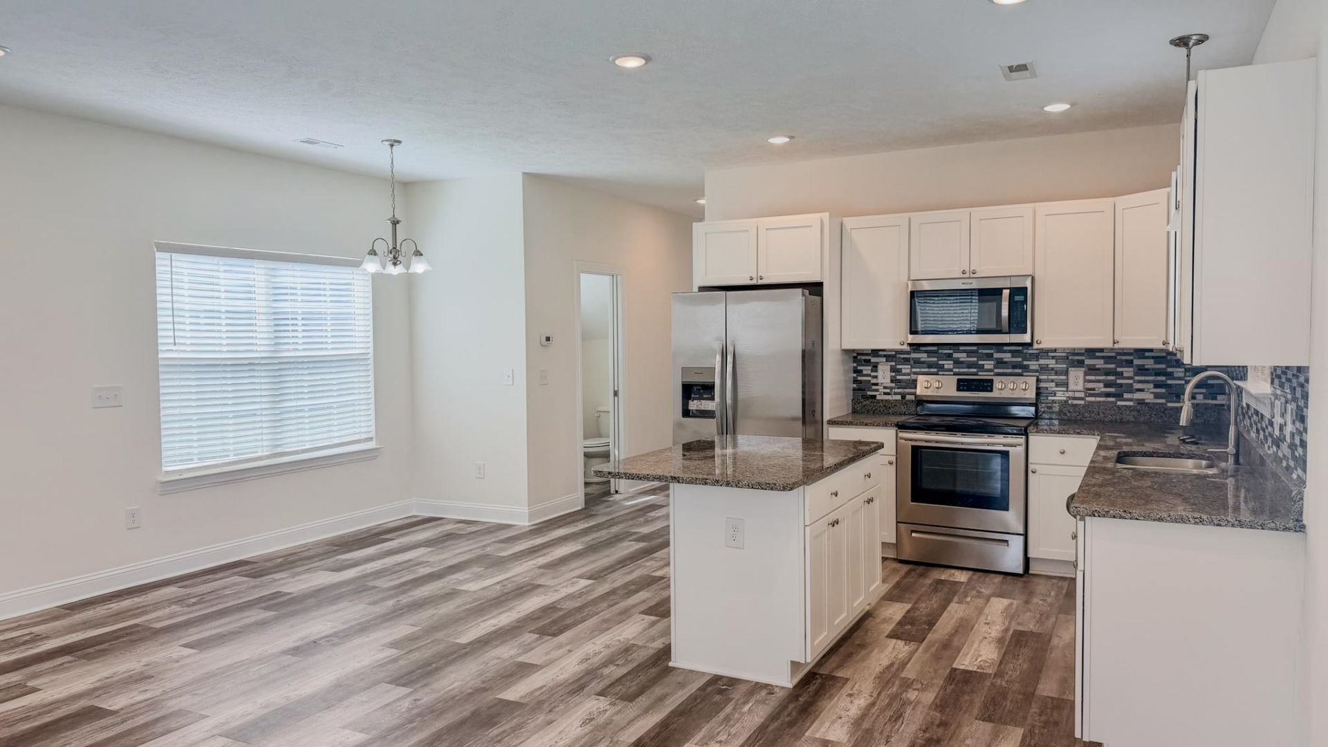 331 Botany Bay Pl. Photo 5