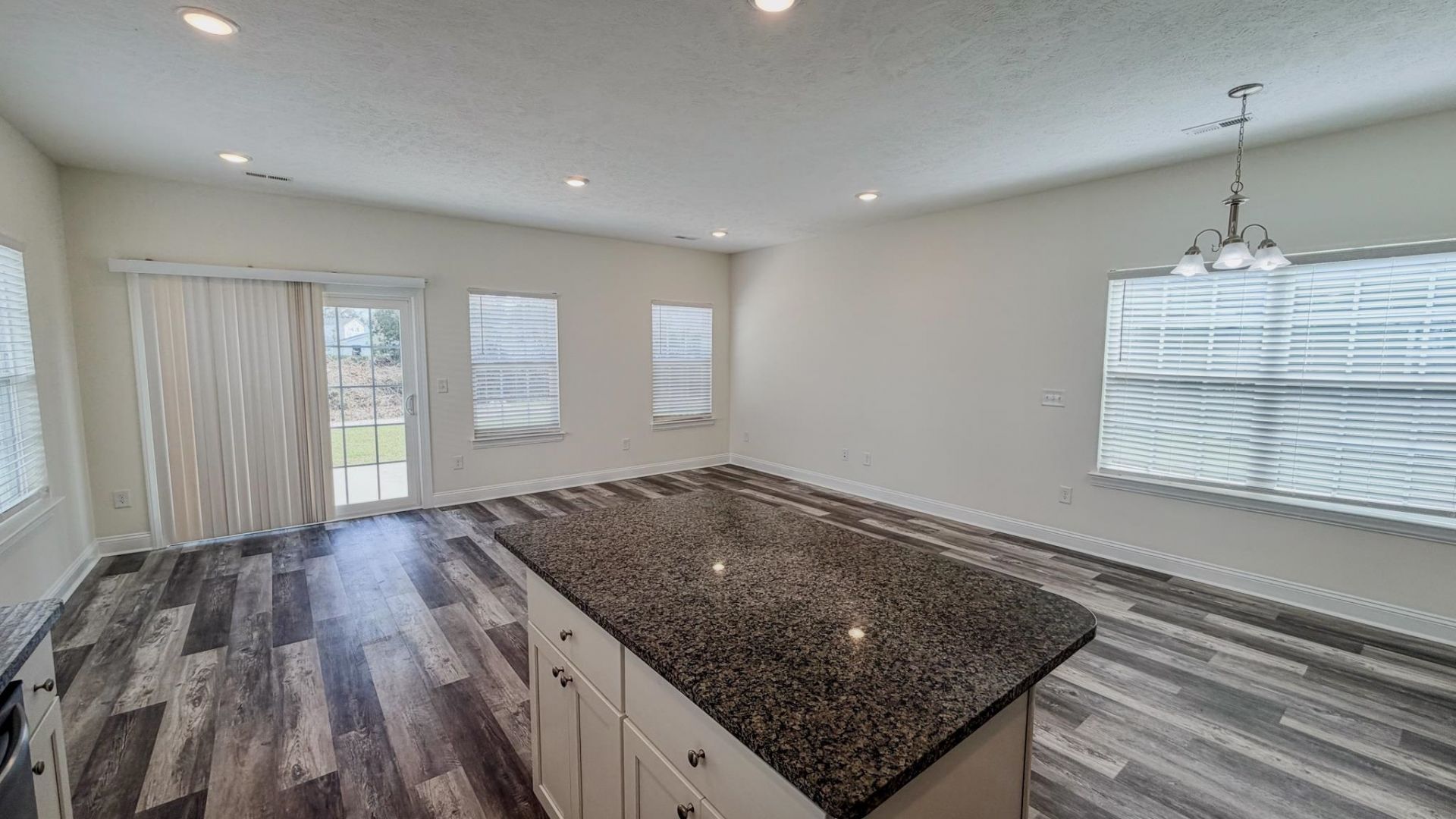 331 Botany Bay Pl. Photo 9