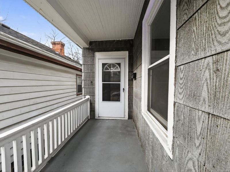 395 Purcell Avenue, Cincinnati, OH 45205 Photo 3