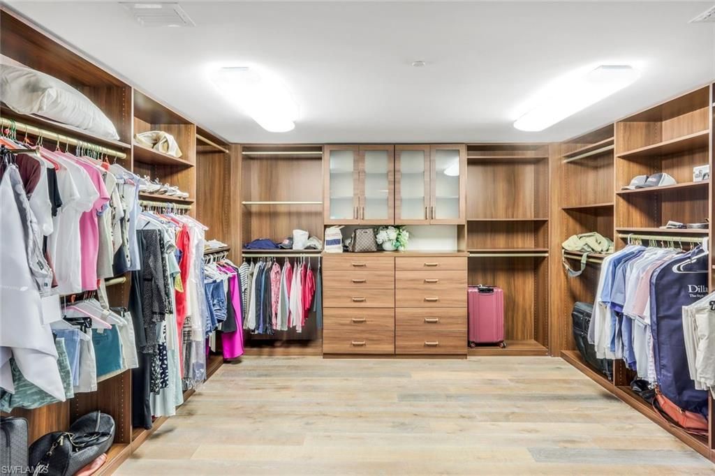 13665 Vanderbilt Dr, Unit 301, Naples, FL 34110 Photo