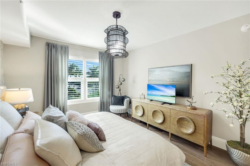 13665 Vanderbilt Dr, Unit 301, Naples, FL 34110 Photo