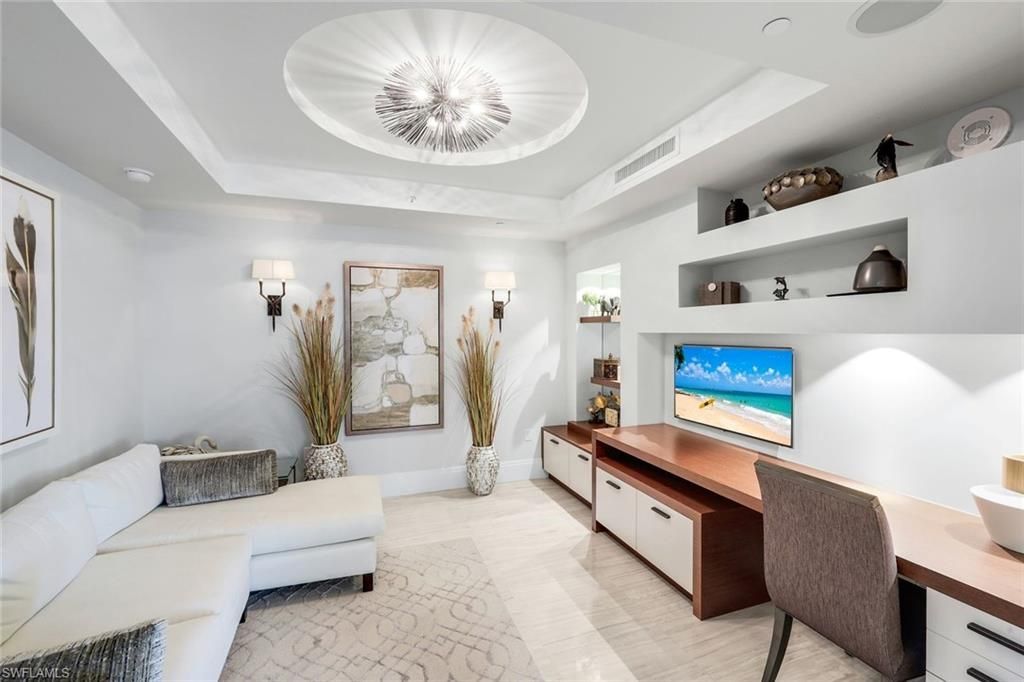 13665 Vanderbilt Dr, Unit 301, Naples, FL 34110 Photo