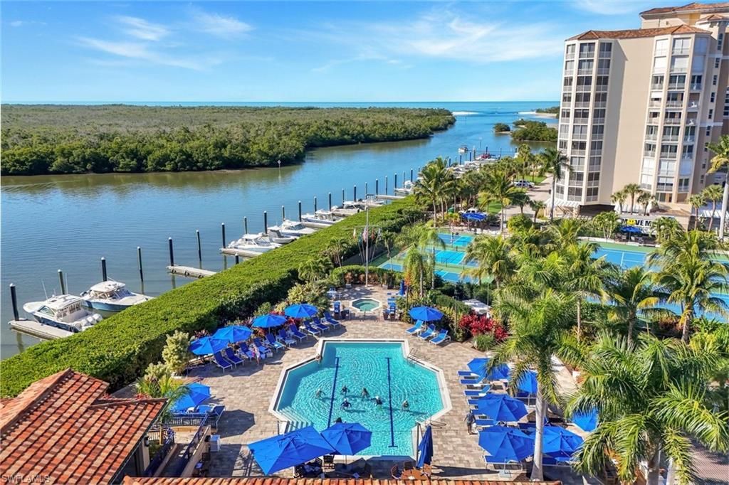 13665 Vanderbilt Dr, Unit 301, Naples, FL 34110 Photo