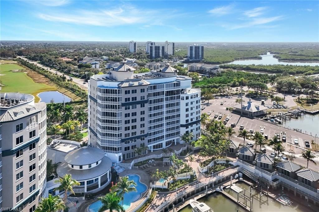 13665 Vanderbilt Dr, Unit 301, Naples, FL 34110 Photo