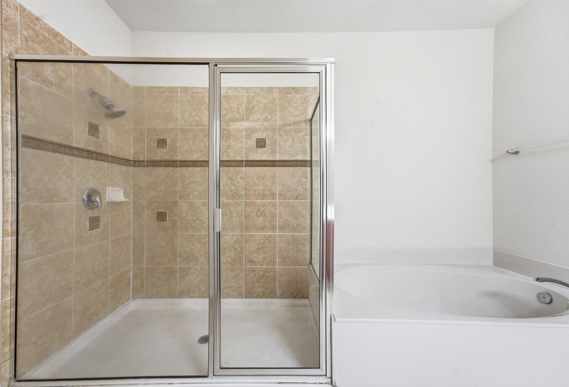 425 Greenwich Circle, Unit 204, Jupiter, FL 33458 Photo