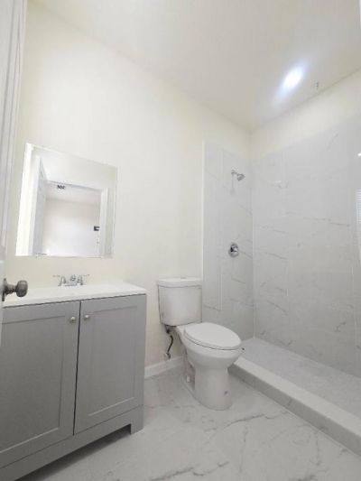 425 Greenwich Circle, Unit 204, Jupiter, FL 33458 Photo
