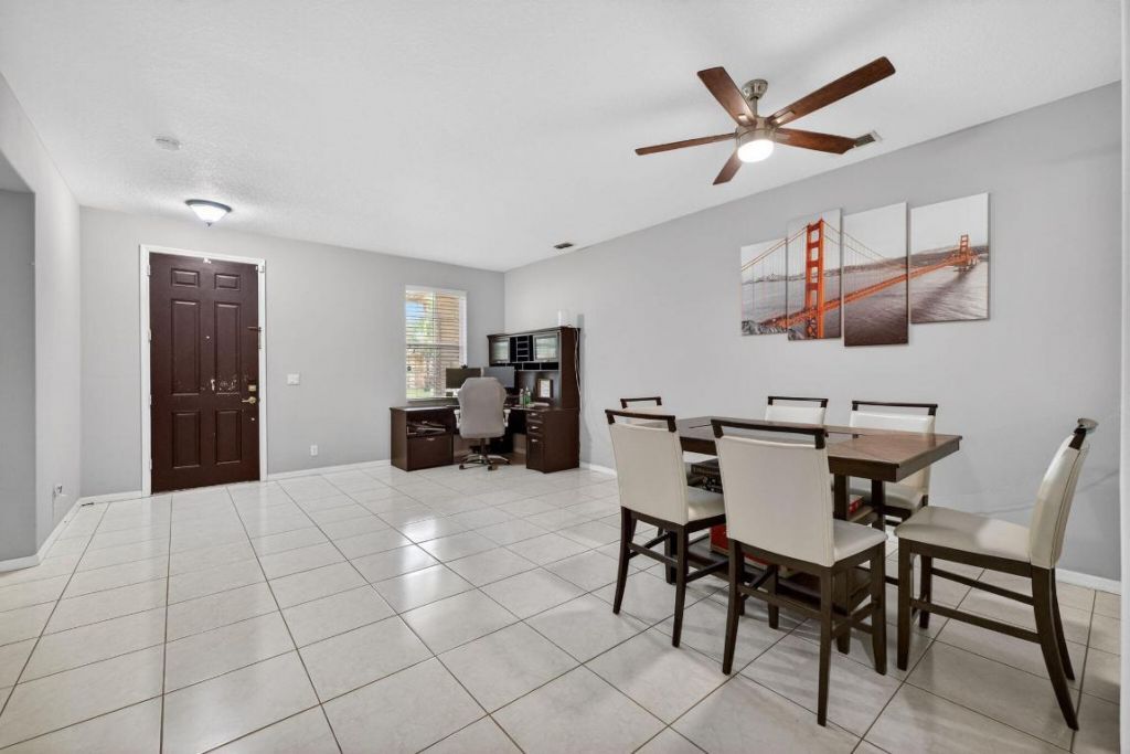 5806 NW Breezy Brook Court, Port Saint Lucie, FL 34986 Photo