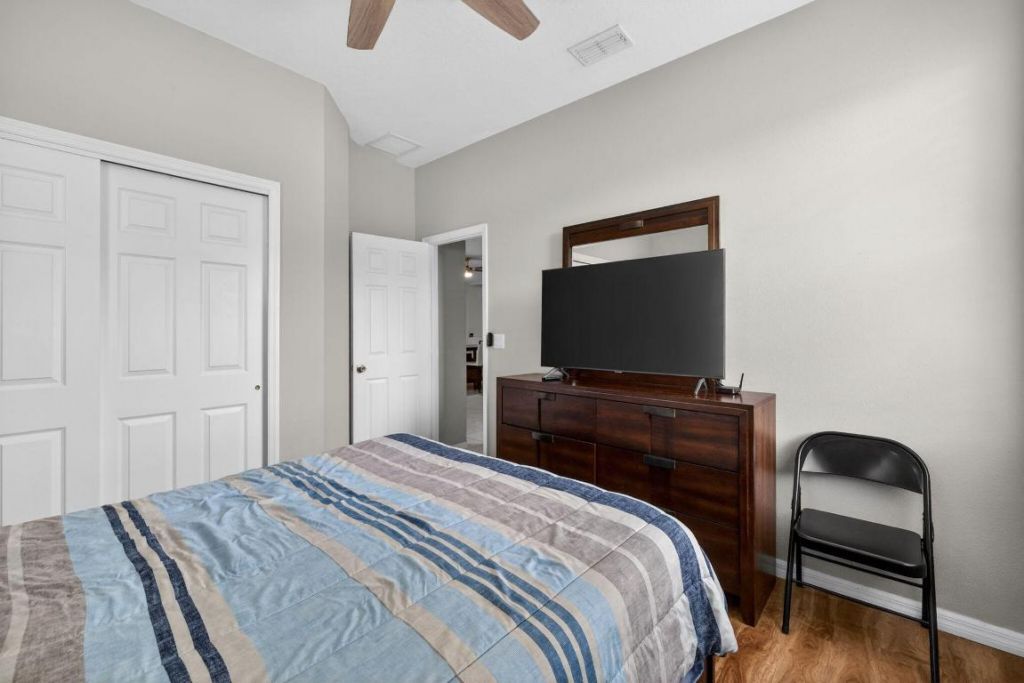 5806 NW Breezy Brook Court, Port Saint Lucie, FL 34986 Photo