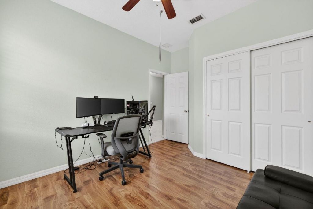 5806 NW Breezy Brook Court, Port Saint Lucie, FL 34986 Photo