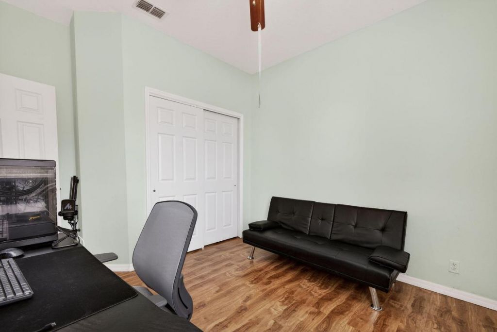 5806 NW Breezy Brook Court, Port Saint Lucie, FL 34986 Photo