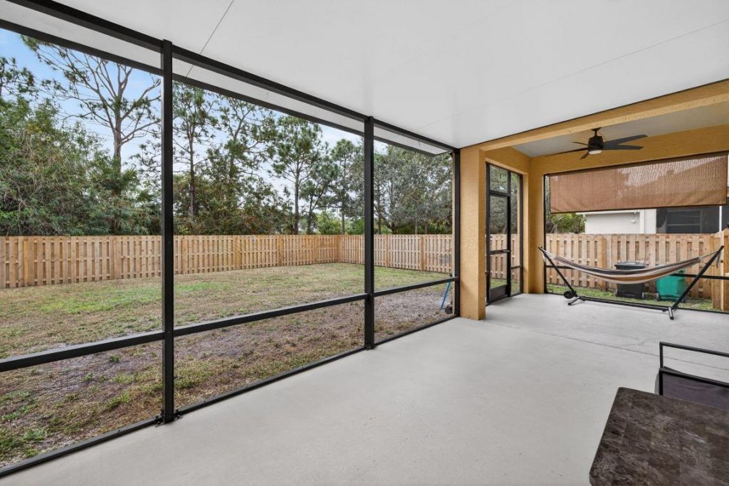 5806 NW Breezy Brook Court, Port Saint Lucie, FL 34986 Photo