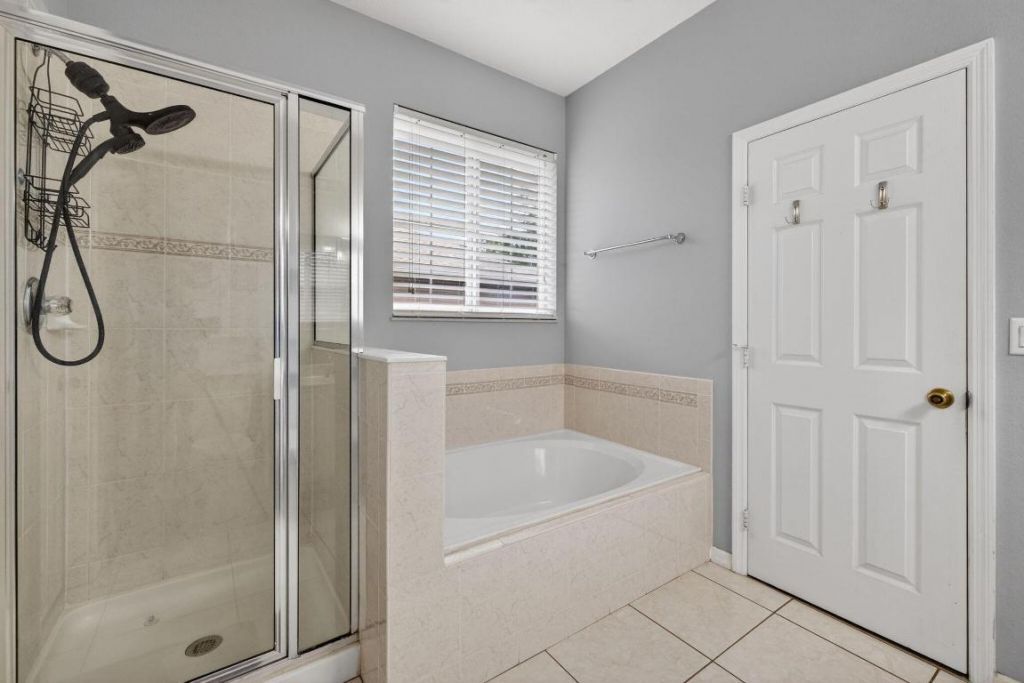 5806 NW Breezy Brook Court, Port Saint Lucie, FL 34986 Photo