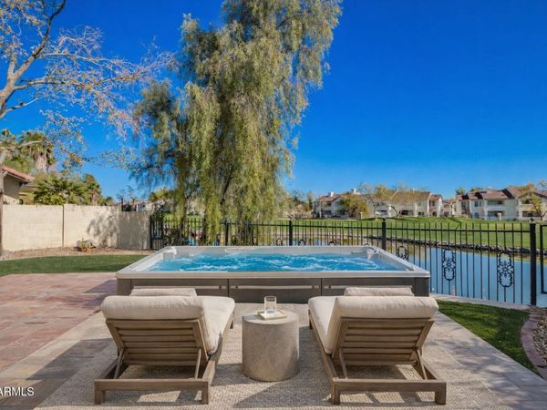 9641 S 51st Street, Phoenix, AZ 85044