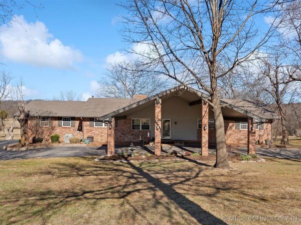 17837 E Brady Street, Catoosa, OK 74015