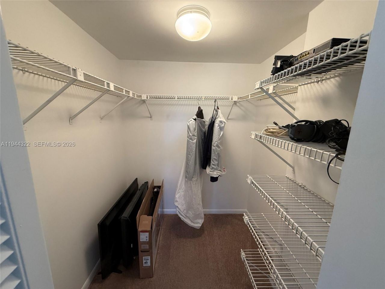 1000 Colony Point Cir, Unit 303, Pembroke Pines, FL 33026 Photo