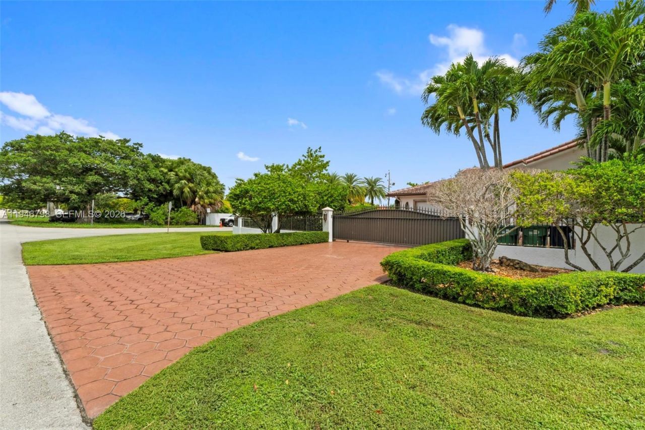 185 SW 130th Ave , Miami, FL 33184 Photo