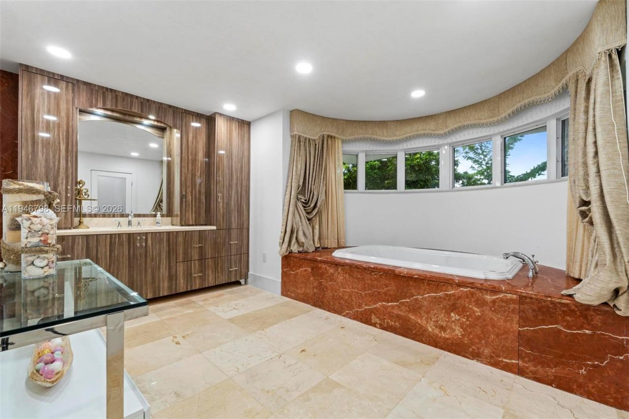 185 SW 130th Ave , Miami, FL 33184 Photo