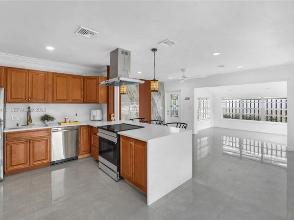 2718 Sherman St, Hollywood, FL 33020