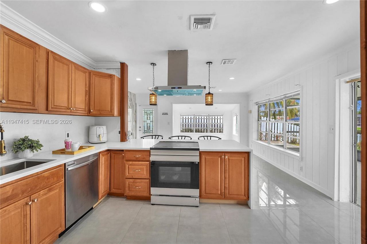 2718 Sherman St, Hollywood, FL 33020 Photo