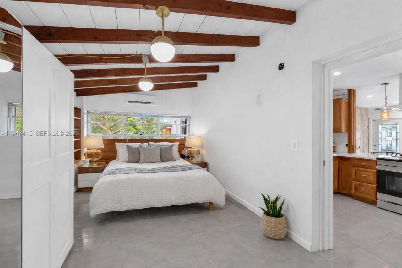 2718 Sherman St, Hollywood, FL 33020 Photo