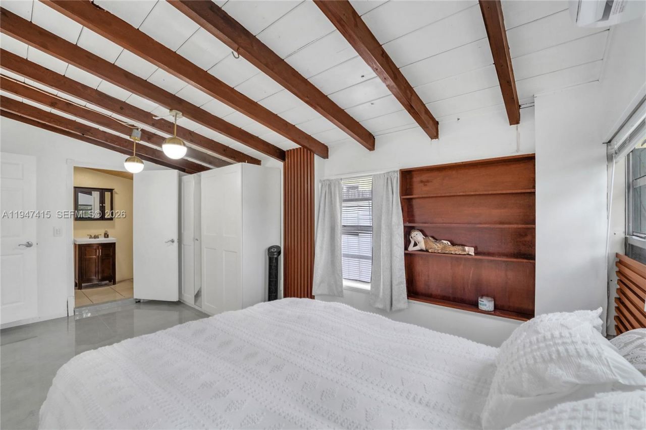 2718 Sherman St, Hollywood, FL 33020 Photo