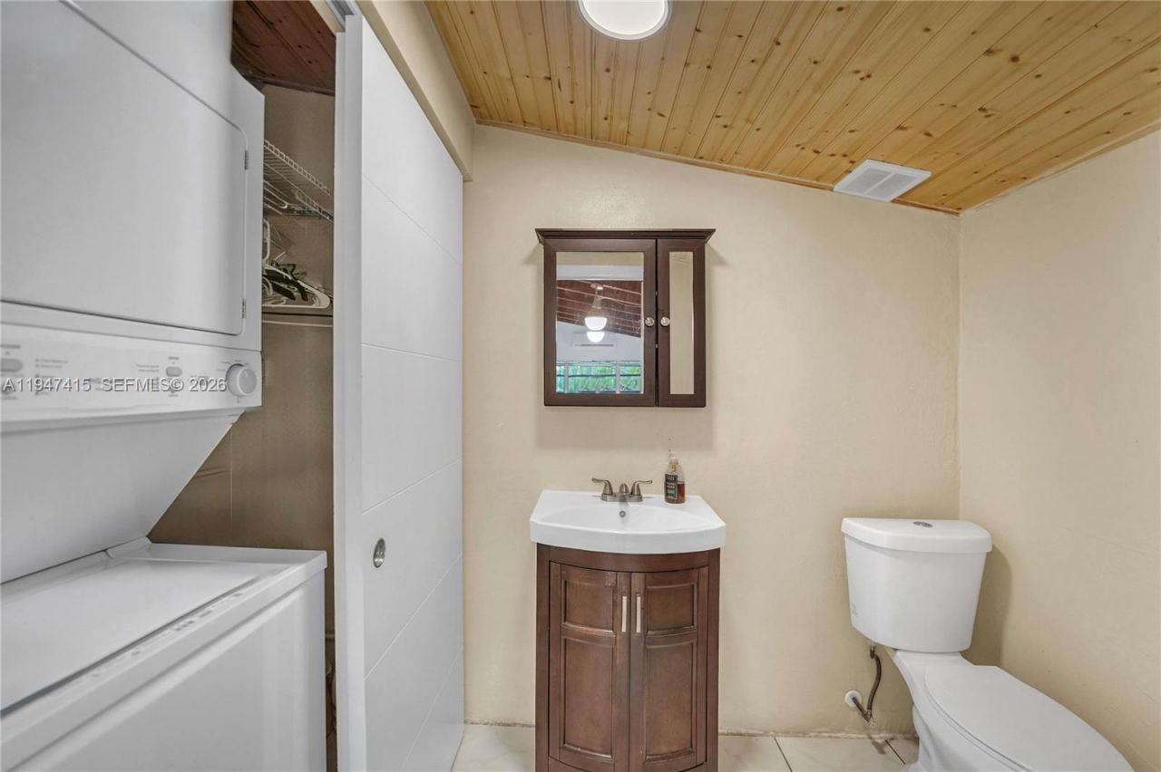 2718 Sherman St, Hollywood, FL 33020 Photo