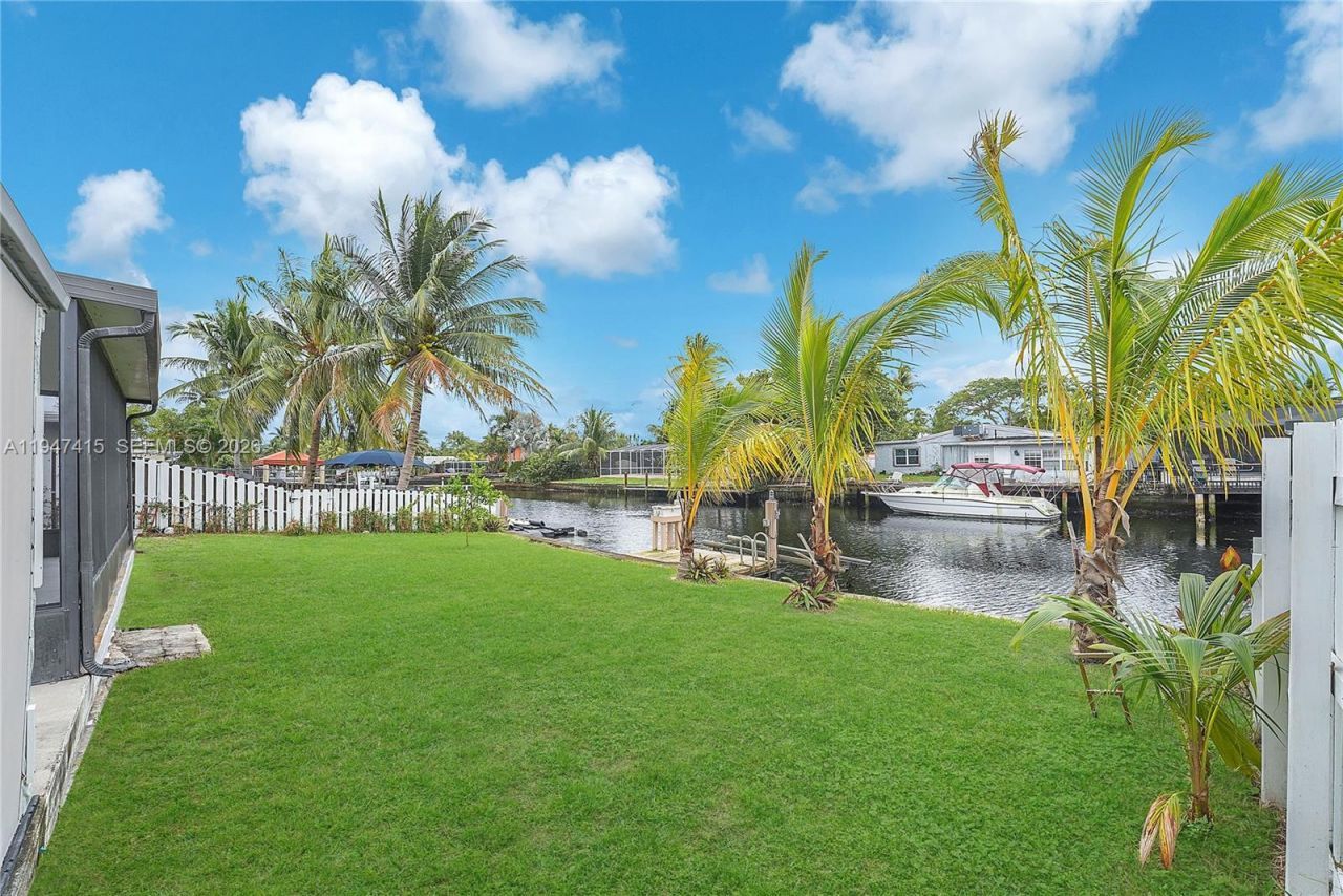 2718 Sherman St, Hollywood, FL 33020 Photo