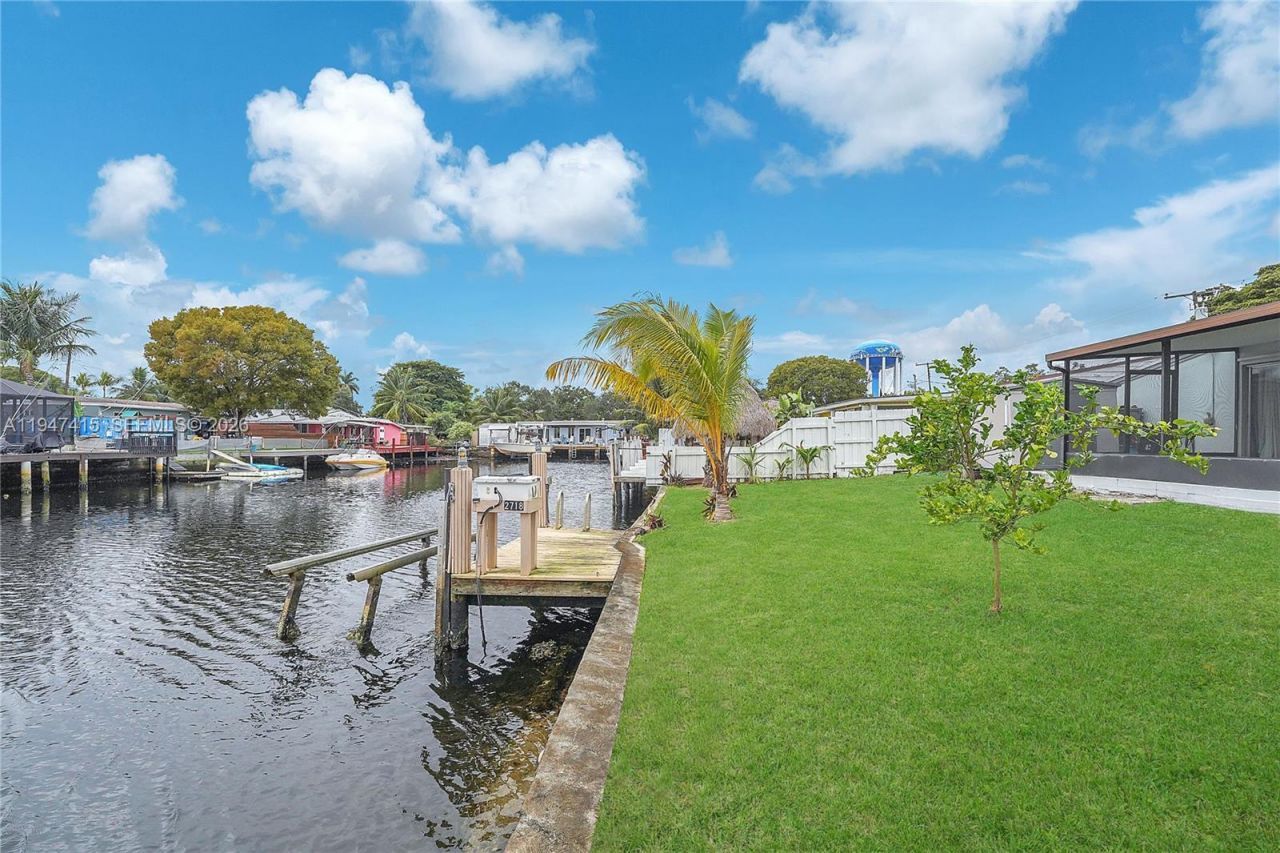 2718 Sherman St, Hollywood, FL 33020 Photo