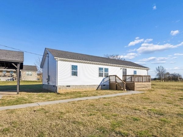 3770 Penile Hill Rd, Decherd, TN 37324