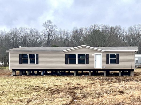 110 S C St , Hillsboro, TN 37342