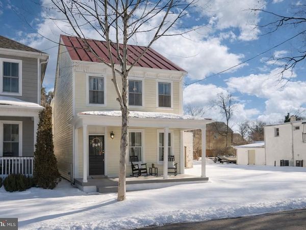 1315 CHARLES STREET, FREDERICKSBURG, VA 22401