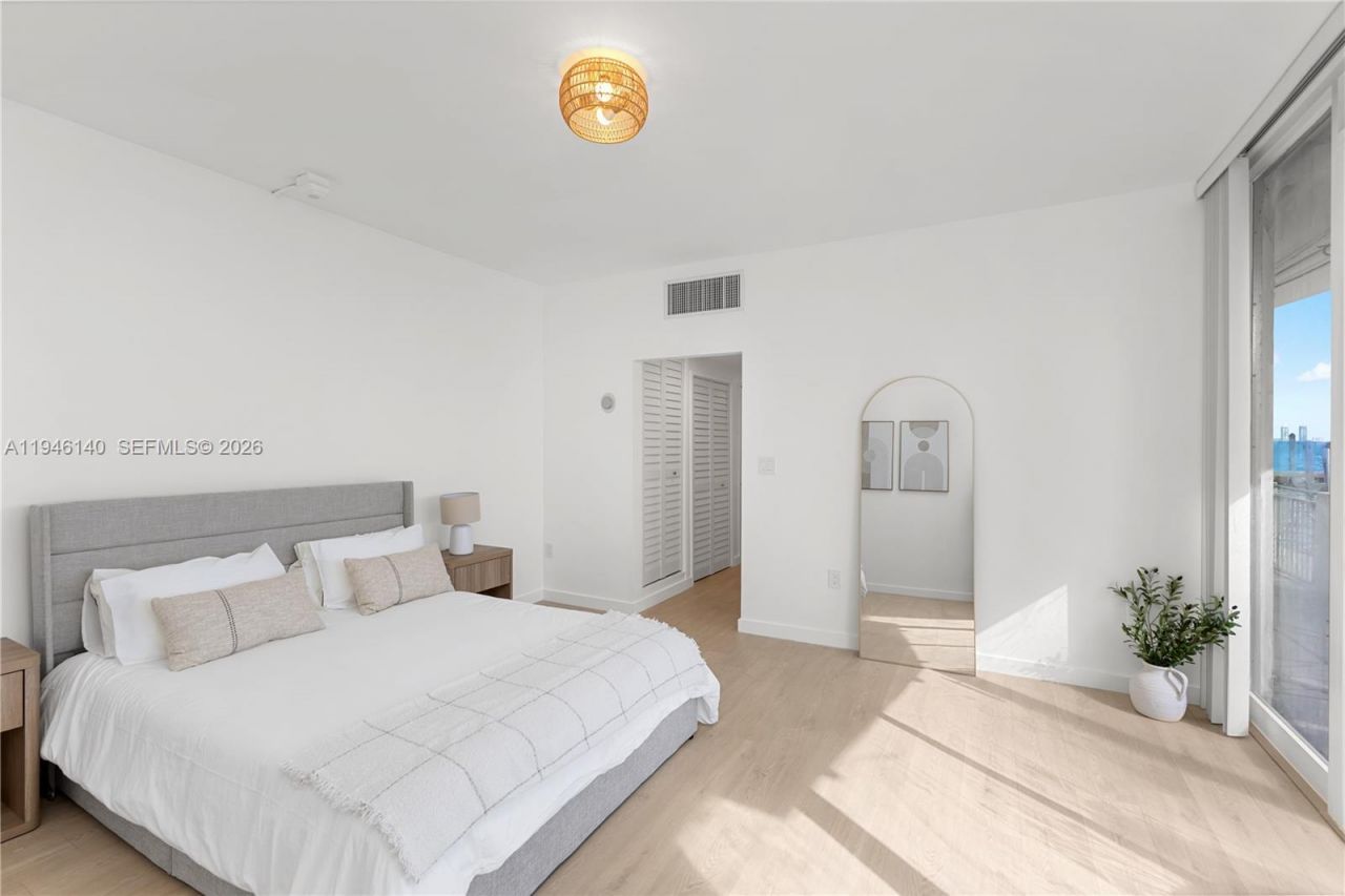 770 NE 69th St, Unit 1G & 1H, Miami, FL 33138 Photo