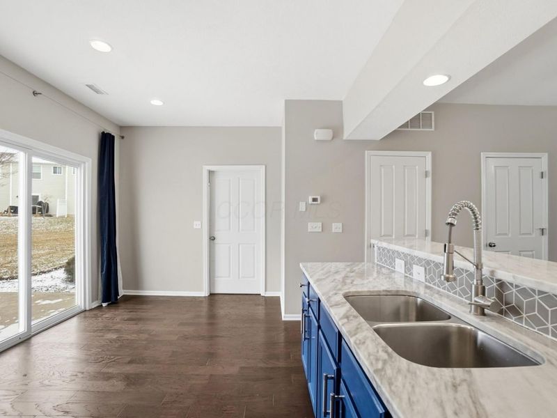 4307 Club Trail Lane, Unit 27, Grove City, OH 43123 Photo 14