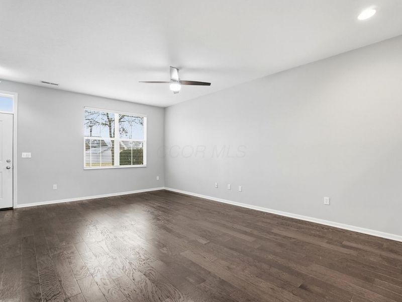 4307 Club Trail Lane, Unit 27, Grove City, OH 43123 Photo 6