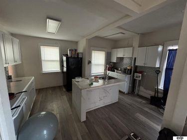 2216 Evans Street, Omaha, NE 68110