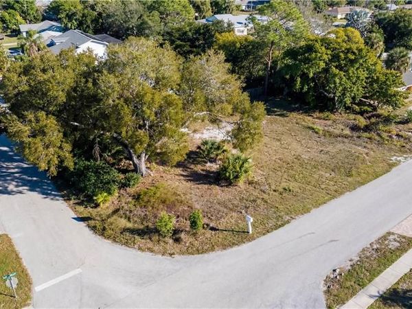 27654 Imperial River RD , BONITA SPRINGS, FL 34134