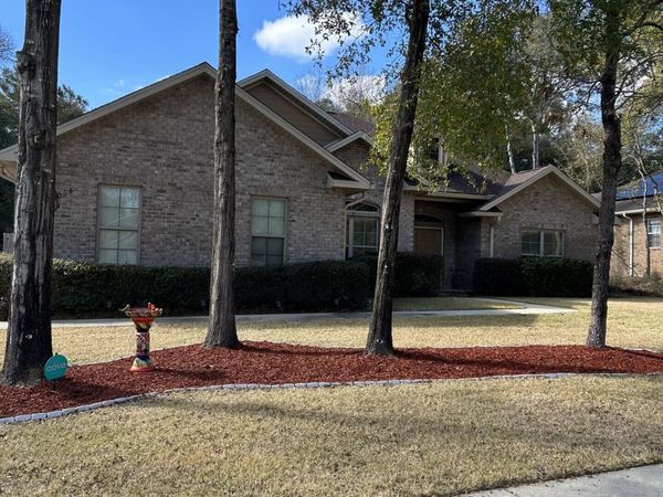 6056 Diamante Drive, Crestview, FL 32539