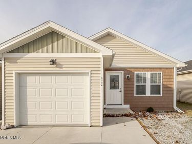 5736 Aurora Place, Sylvania, OH 43560