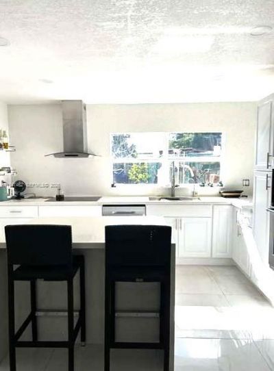 14200 Carver Dr, Miami, FL 33176 Photo