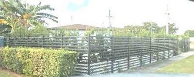 14200 Carver Dr, Miami, FL 33176 Photo