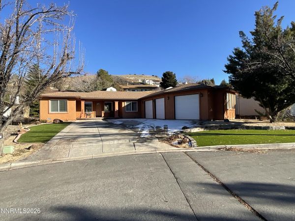 3455 Thornhill Court, Reno, NV 89509