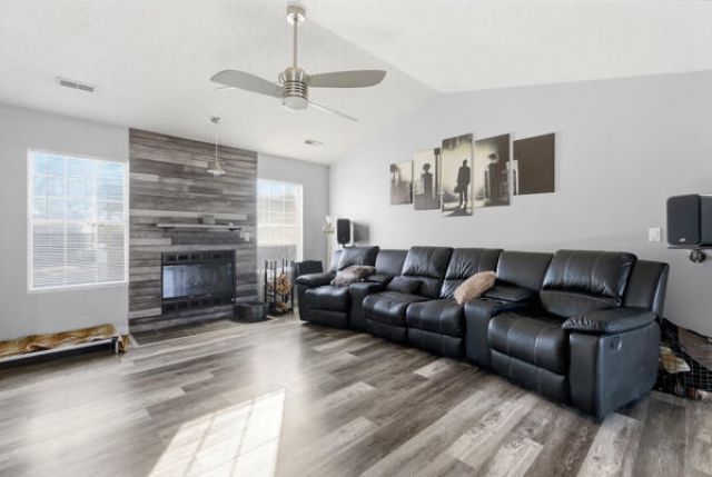 8391 Water Ash Way Photo 21