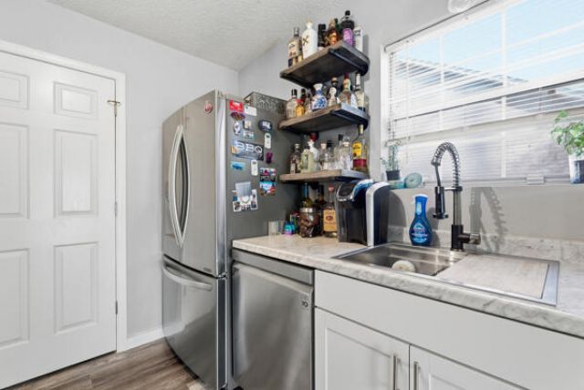 8391 Water Ash Way Photo 5