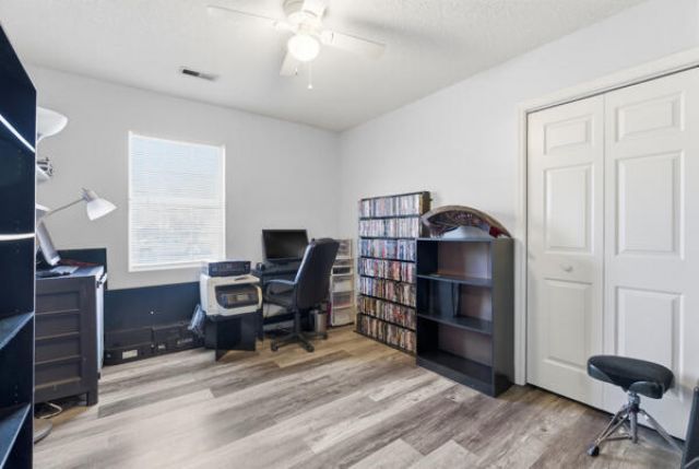 8391 Water Ash Way Photo 9