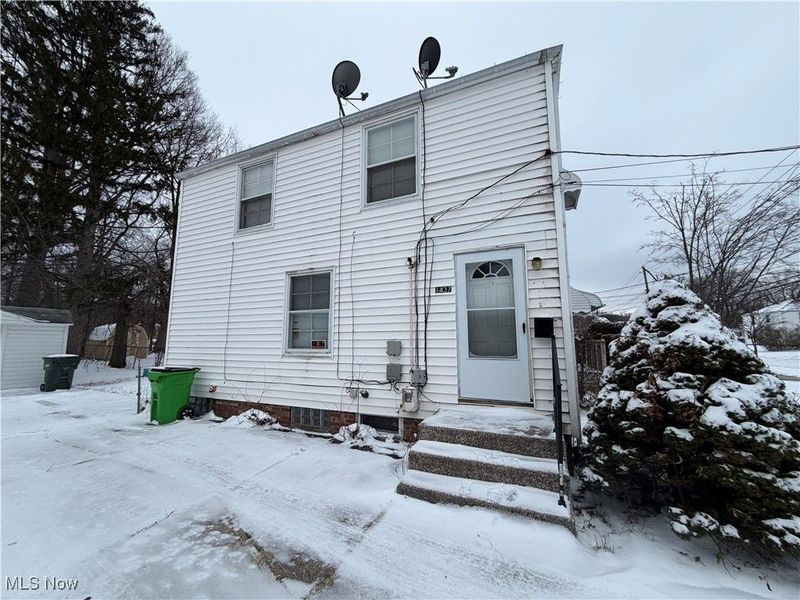 1437 E 252nd Street, Euclid, OH 44117 Photo 1