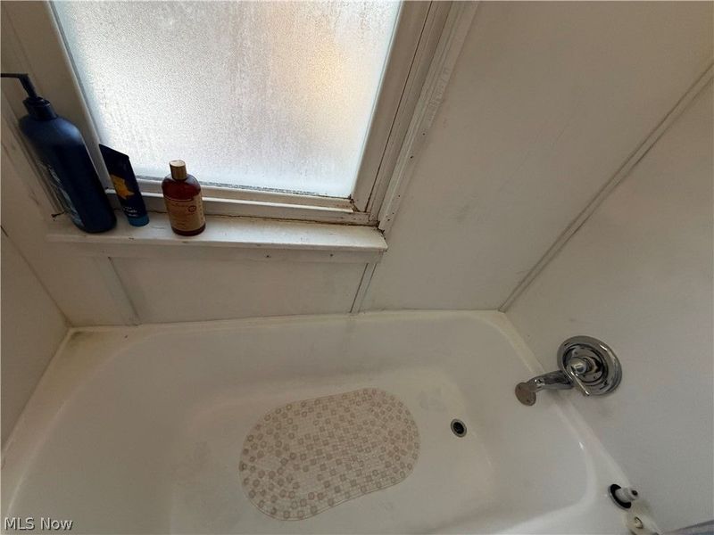 1437 E 252nd Street, Euclid, OH 44117 Photo 12